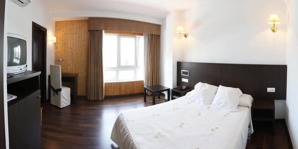 Hotel Park Noia Exterior photo